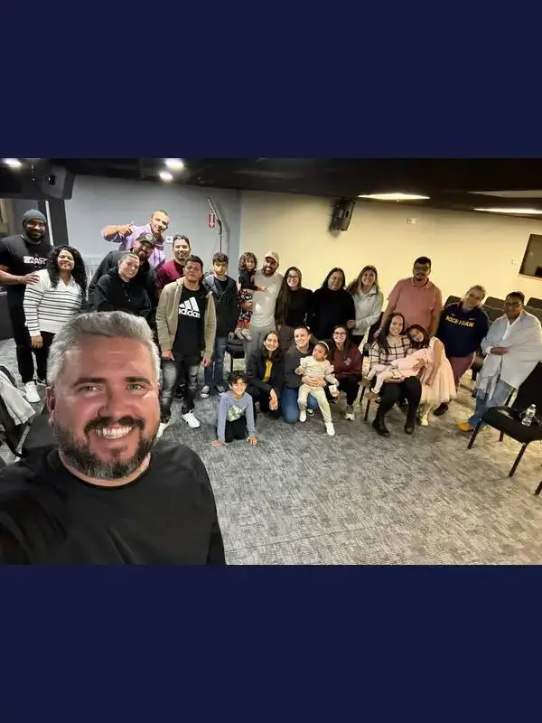 Crianças no Vine Kids da Videira Boston